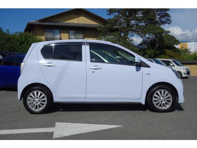 スバル プレオ　プラス ６６０ ＬＡ スマートアシスト ブラック エディション ４ＷＤ H28年 () 99