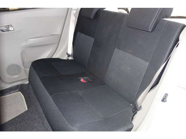 スバル プレオ　プラス ６６０ ＬＡ スマートアシスト ブラック エディション ４ＷＤ H28年 () 99