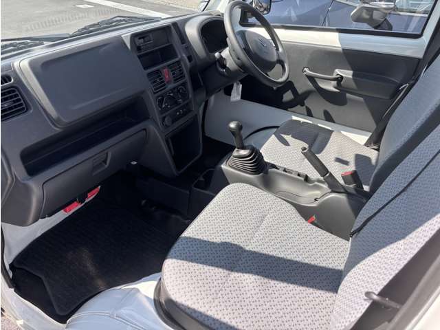 スズキ キャリイトラック ６６０ ＫＣエアコン・パワステ ３方開 ４ＷＤ R5年 () 99