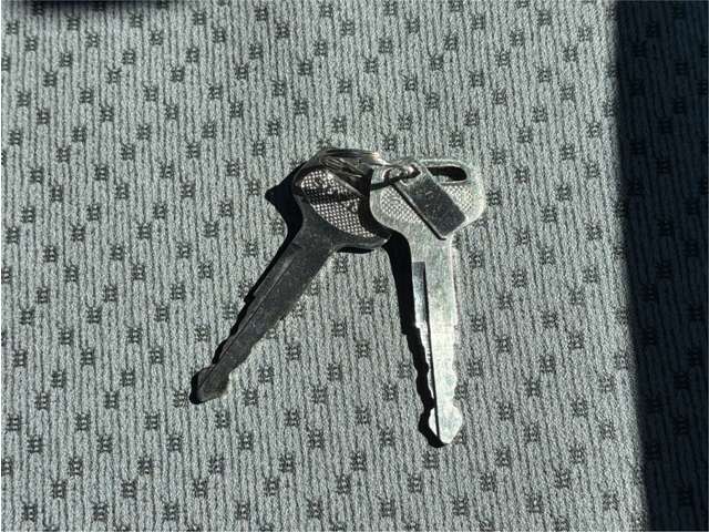 スズキ キャリイトラック ６６０ ＫＣエアコン・パワステ ３方開 ４ＷＤ R5年 () 99