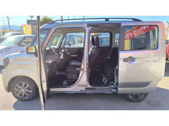 スズキ スペーシア ６６０ ギア ハイブリッド ＸＺ R5年 (甲信越・北陸) 99