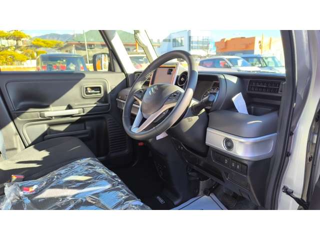 スズキ スペーシア ６６０ ギア ハイブリッド ＸＺ R5年 (甲信越・北陸) 99