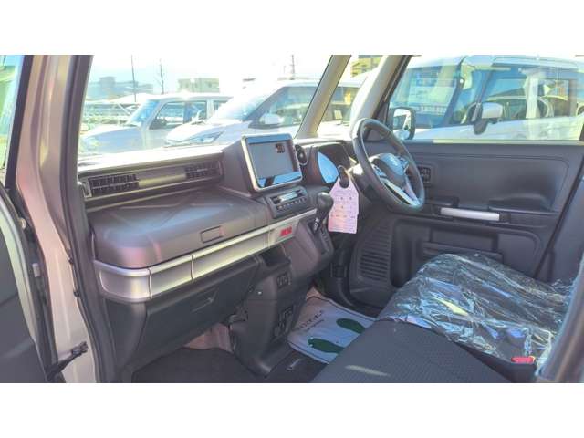 スズキ スペーシア ６６０ ギア ハイブリッド ＸＺ R5年 (甲信越・北陸) 99