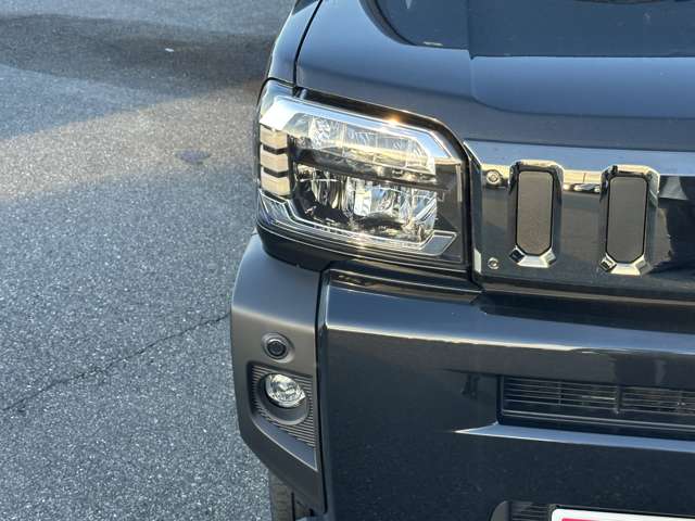 ダイハツ タフト ６６０ Ｇターボ ダーククロム ベンチャー R6年 (中国) 99