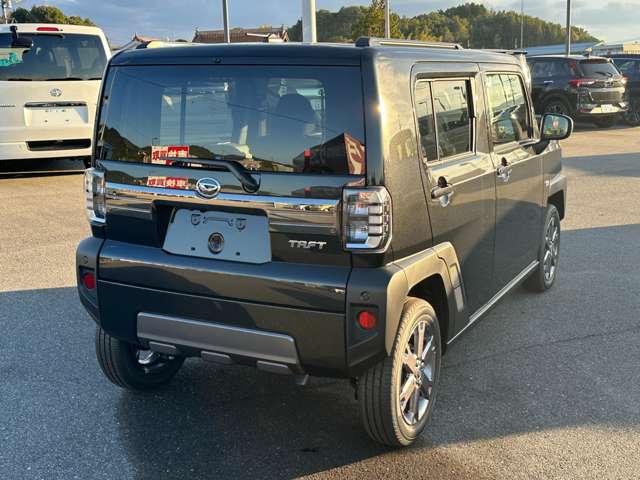 ダイハツ タフト ６６０ Ｇターボ ダーククロム ベンチャー R6年 (中国) 99