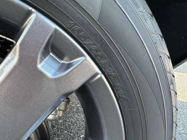 ダイハツ タフト ６６０ Ｇターボ ダーククロム ベンチャー R6年 (中国) 99