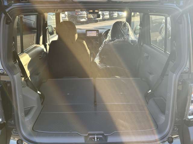 ダイハツ タフト ６６０ Ｇターボ ダーククロム ベンチャー R6年 (中国) 99