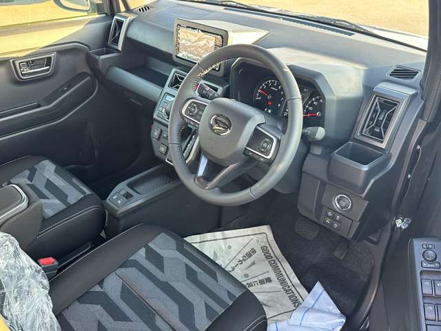 ダイハツ タフト ６６０ Ｇターボ ダーククロム ベンチャー R6年 (中国) 99