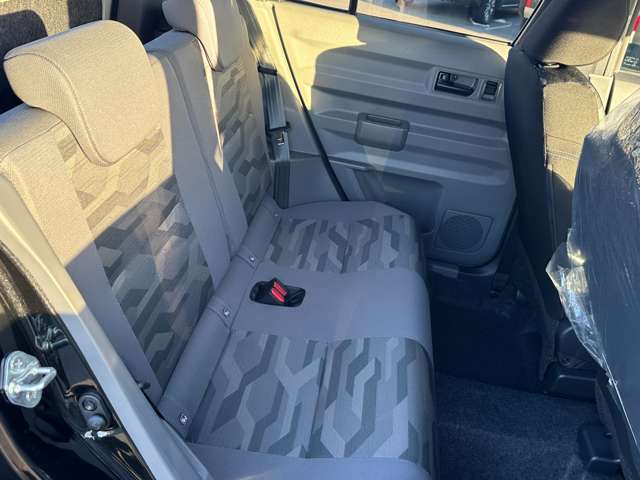 ダイハツ タフト ６６０ Ｇターボ ダーククロム ベンチャー R6年 (中国) 99