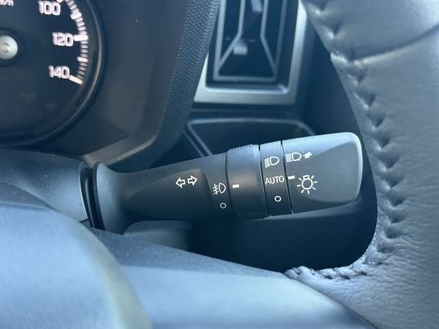 ダイハツ タフト ６６０ Ｇターボ ダーククロム ベンチャー R6年 (中国) 99