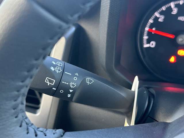 ダイハツ タフト ６６０ Ｇターボ ダーククロム ベンチャー R6年 (中国) 99