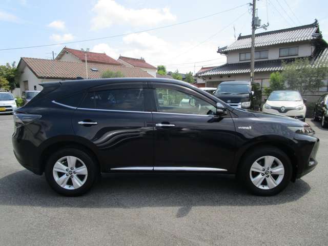 トヨタ ハリアー　ハイブリッド ２．５ ハイブリッド Ｅ－ＦＯＵＲ エレガンス ４ＷＤ H26年 (中国) 99