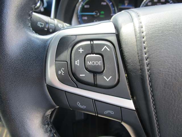 トヨタ ハリアー　ハイブリッド ２．５ ハイブリッド Ｅ－ＦＯＵＲ エレガンス ４ＷＤ H26年 (中国) 99