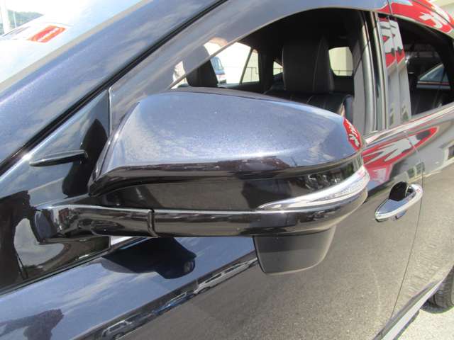 トヨタ ハリアー　ハイブリッド ２．５ ハイブリッド Ｅ－ＦＯＵＲ エレガンス ４ＷＤ H26年 (中国) 99