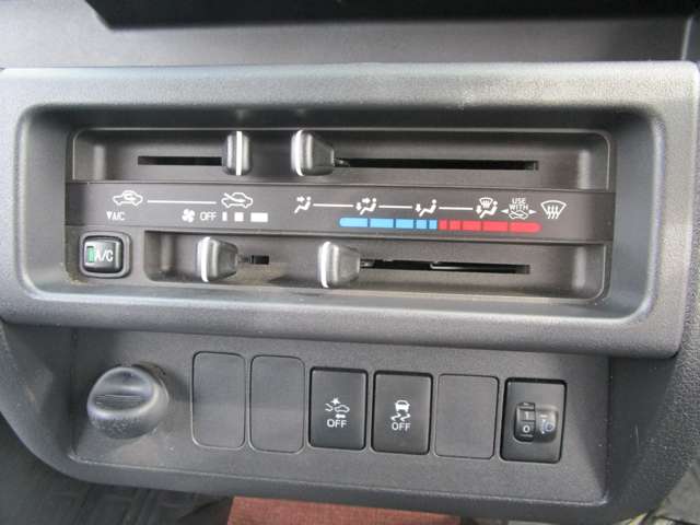 スバル サンバートラック ６６０ グランドキャブ スマートアシスト ハイルーフ 三方開 H30年 (中国) 99