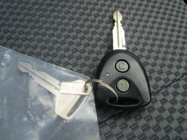 スバル サンバートラック ６６０ グランドキャブ スマートアシスト ハイルーフ 三方開 H30年 (中国) 99