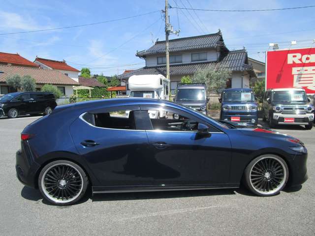 マツダ ＭＡＺＤＡ３　ファストバック ２．０ ２０Ｓ Ｌパッケージ R1年 (中国) 99