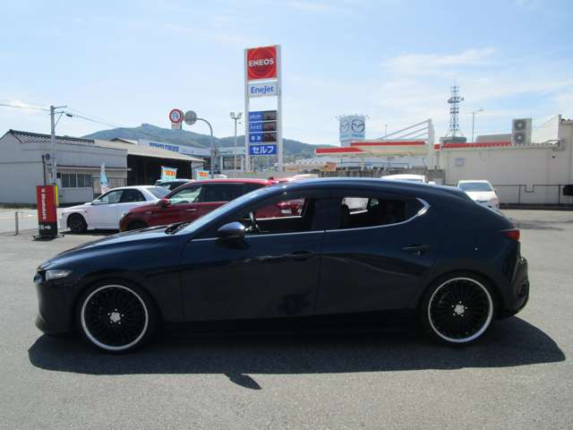 マツダ ＭＡＺＤＡ３　ファストバック ２．０ ２０Ｓ Ｌパッケージ R1年 (中国) 99