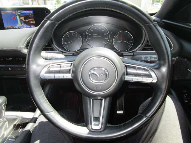 マツダ ＭＡＺＤＡ３　ファストバック ２．０ ２０Ｓ Ｌパッケージ R1年 (中国) 99