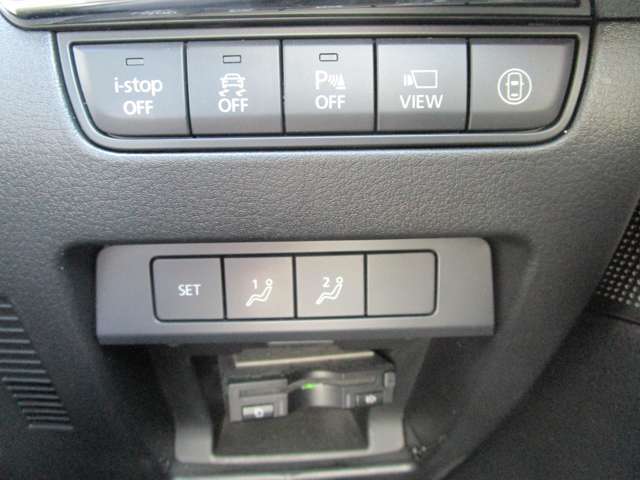 マツダ ＭＡＺＤＡ３　ファストバック ２．０ ２０Ｓ Ｌパッケージ R1年 (中国) 99