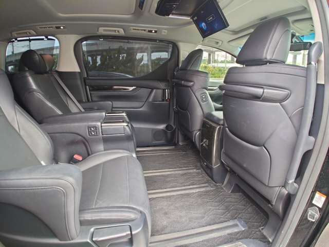 トヨタ アルファード ２．５ Ｓ Ｃパッケージ H28年 (中国) 99