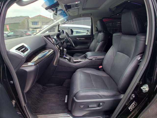 トヨタ アルファード ２．５ Ｓ Ｃパッケージ H28年 (中国) 99