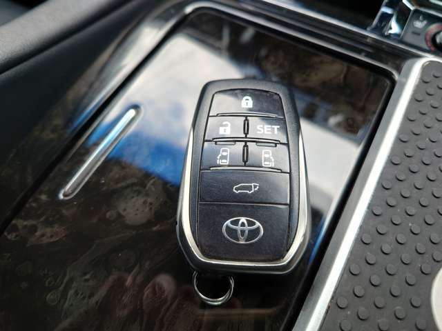 トヨタ アルファード ２．５ Ｓ Ｃパッケージ H28年 (中国) 99