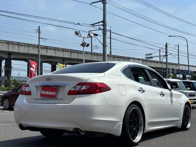 日産 フーガ　ハイブリッド ３．５ ＶＩＰ H25年 (中国) 99