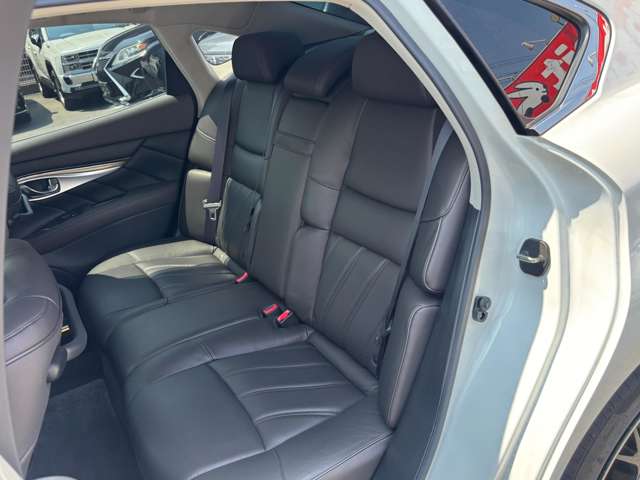 日産 フーガ　ハイブリッド ３．５ ＶＩＰ H25年 (中国) 99