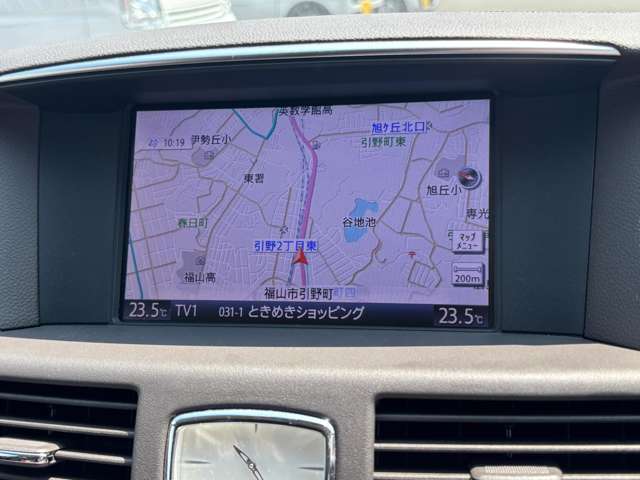 日産 フーガ　ハイブリッド ３．５ ＶＩＰ H25年 (中国) 99