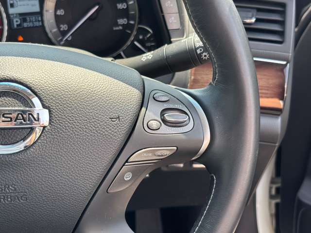 日産 フーガ　ハイブリッド ３．５ ＶＩＰ H25年 (中国) 99