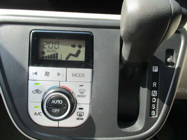 トヨタ パッソ １．０ Ｘ Ｌパッケージ Ｓ H28年 (中国) 99