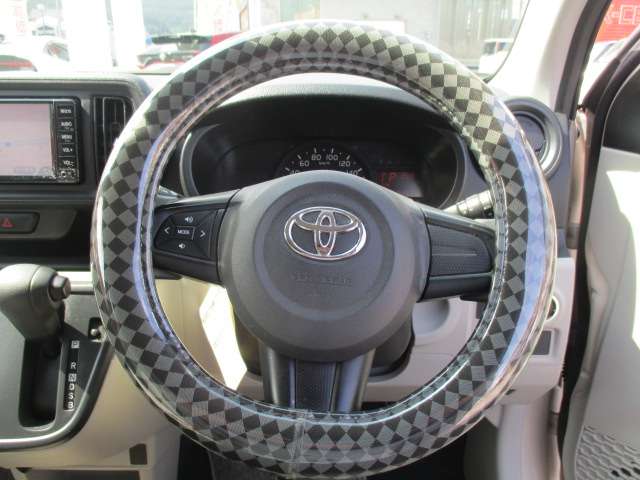 トヨタ パッソ １．０ Ｘ Ｌパッケージ Ｓ H28年 (中国) 99