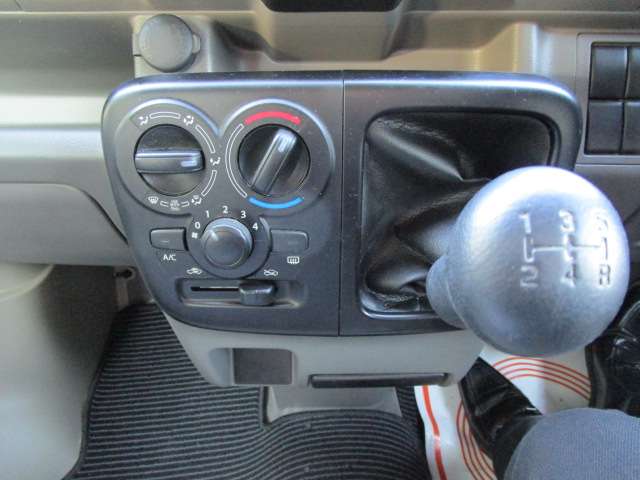 日産 ＮＶ１００クリッパー ６６０ ＤＸ ＧＬパッケージ ハイルーフ H29年 (関東) 99