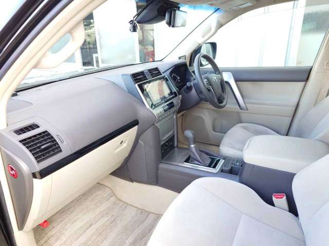 トヨタ ランドクルーザープラド ２．７ ＴＸ ４ＷＤ H29年 (関東) 99