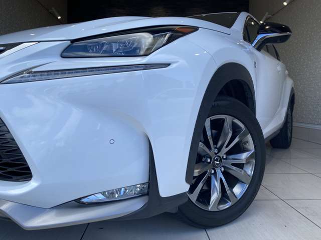 レクサス ＮＸ２００ｔ ２００Ｔ Ｆスポーツ ４ＷＤ H27年 (九州・沖縄) 99