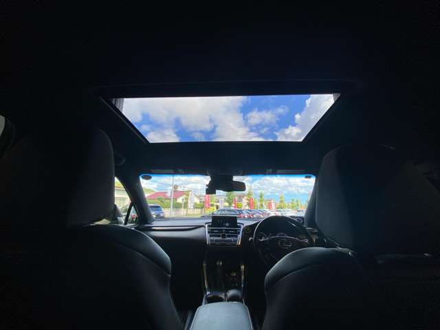 レクサス ＮＸ２００ｔ ２００Ｔ Ｆスポーツ ４ＷＤ H27年 (九州・沖縄) 99