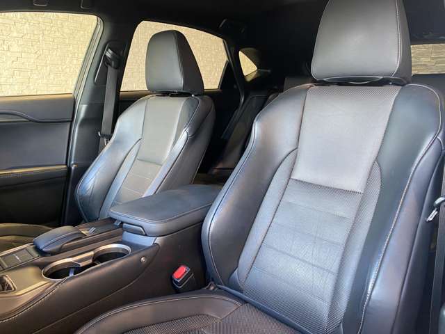 レクサス ＮＸ２００ｔ ２００Ｔ Ｆスポーツ ４ＷＤ H27年 (九州・沖縄) 99