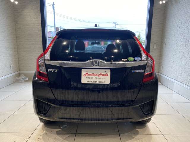 ホンダ フィット　ハイブリッド １．５ ハイブリッド Ｆパッケージ H26年 (九州・沖縄) 99