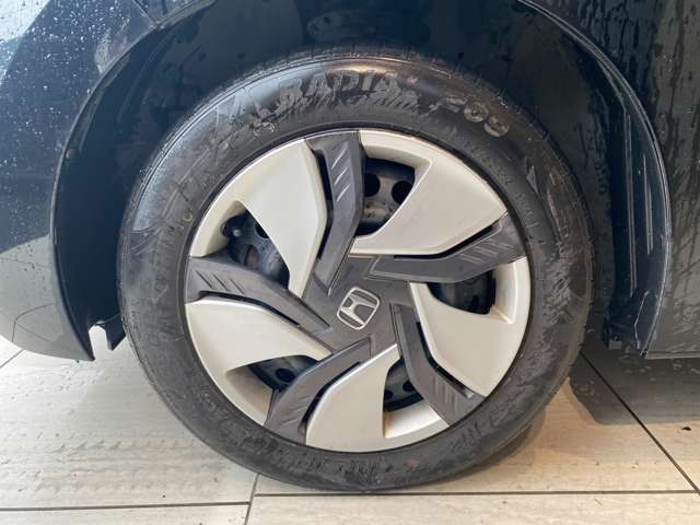 ホンダ フィット　ハイブリッド １．５ ハイブリッド Ｆパッケージ H26年 (九州・沖縄) 99