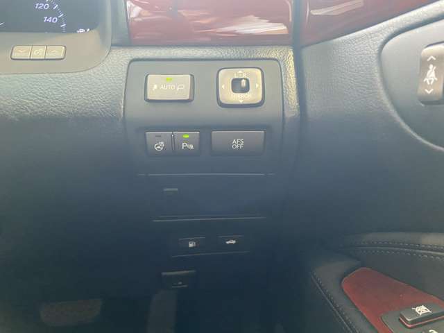 レクサス ＬＳ４６０ バージョンＣ　Ｉパッケージ H20年 (九州・沖縄) 99