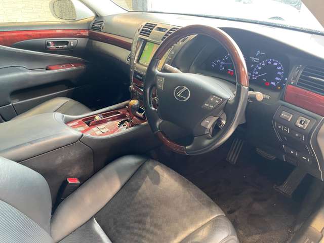 レクサス ＬＳ４６０ バージョンＣ　Ｉパッケージ H20年 (九州・沖縄) 99