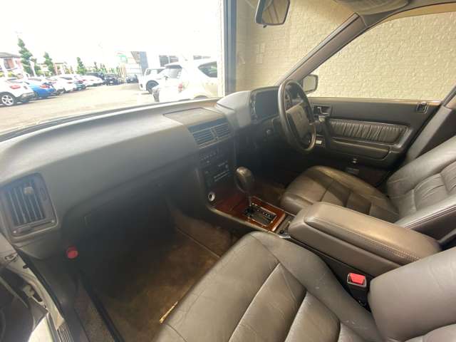 ホンダ レジェンド Ｖ６ ＸＩ エクスクルーシブ H2年 (九州・沖縄) 99