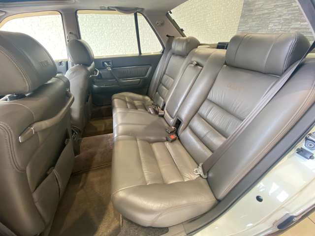 ホンダ レジェンド Ｖ６ ＸＩ エクスクルーシブ H2年 (九州・沖縄) 99