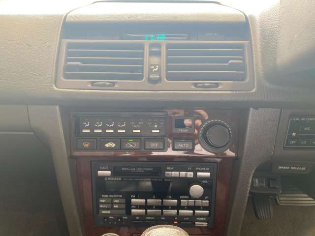 ホンダ レジェンド Ｖ６ ＸＩ エクスクルーシブ H2年 (九州・沖縄) 99