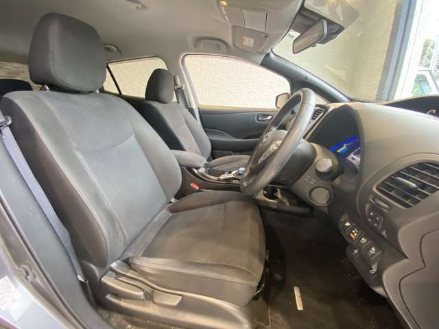 日産 リーフ ３０ＫＷＨ Ｇ H28年 (九州・沖縄) 99