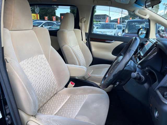 トヨタ アルファード ２．５ Ｘ H29年 (九州・沖縄) 99