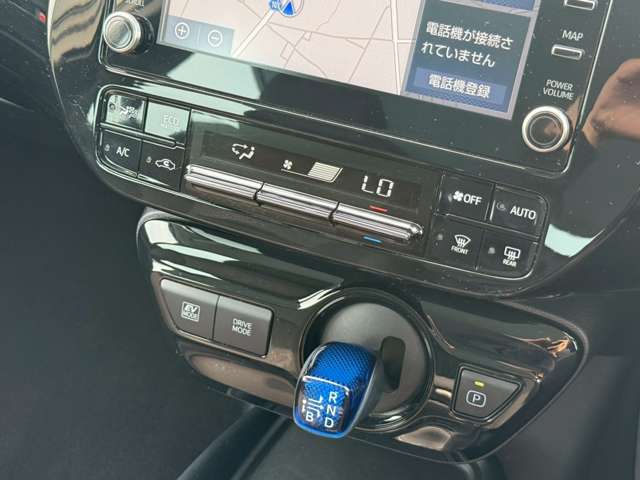 トヨタ プリウス １．８ Ｓ R4年 (九州・沖縄) 99