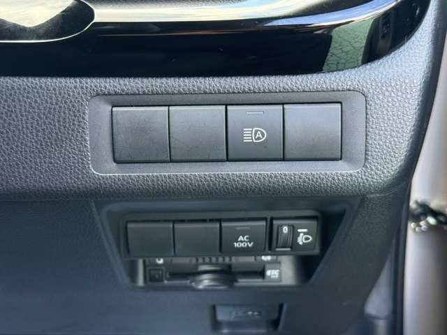 トヨタ アクア １．５ Ｘ R4年 (九州・沖縄) 99