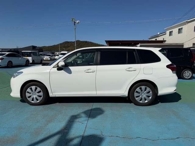 トヨタ カローラフィールダー １．５Ｘ H28年 (九州・沖縄) 99